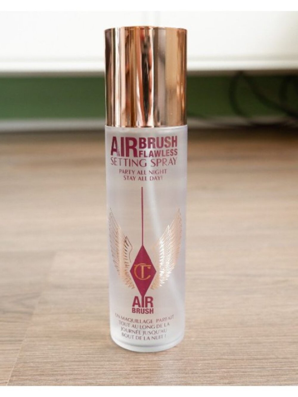 Charlotte Tilbury Airbrush FLawless Hydrating & Waterproof Setting Spray